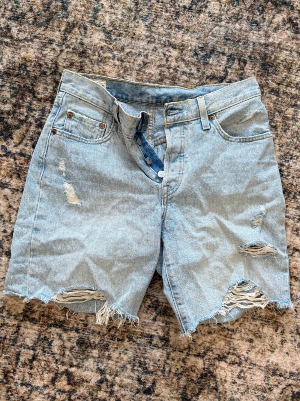501® Mid Thigh Women's Shorts | LEVIS